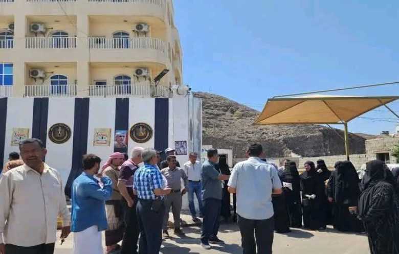  إغلاق مقر الأمانة العامة للانتقالي في عدن للمرة الثالثة خلال أيام