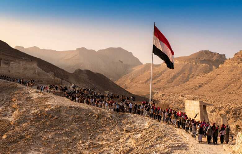 اليمن أمام لحظة الحقيقة: إنقاذ الدولة.. وحماية الإقليم