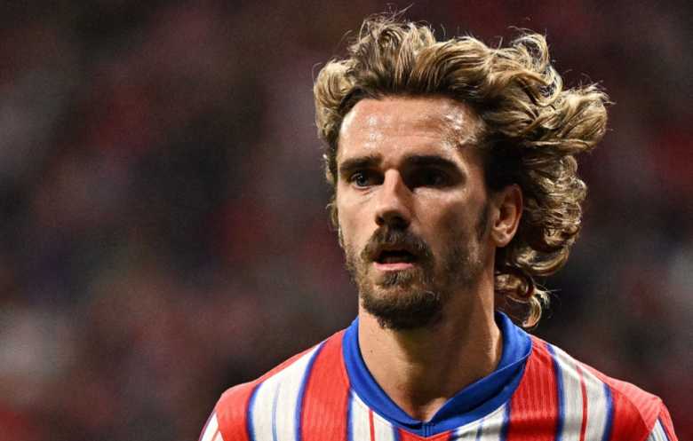  نجم المنتخب الفرنسي أنطوان غريزمان يعتزل كرة القدم دولياً 