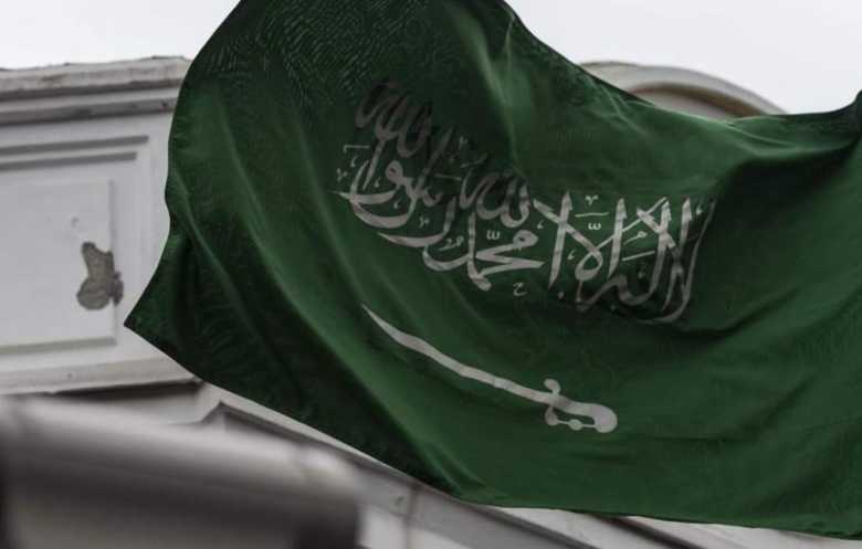 السعودية تعلن وقوفها إلى جانب الشعب السوري وخياراته