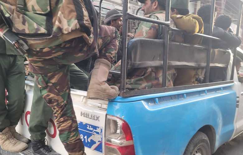 اقتحام شركات ومتاجر في صنعاء لإرغام مُلاكها على دفع جبايات
