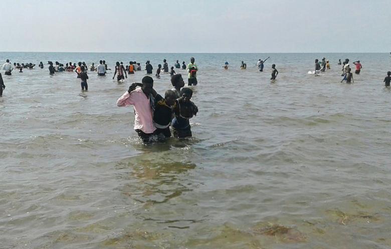 مقتل 55 مهاجرا قبالة السواحل اليمنية