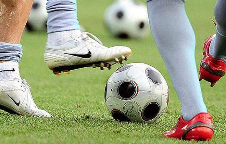 العالم يترقب "كلاسيكو الأرض" بين برشلونة والريال في السوبر الإسباني
