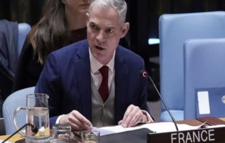 فرنسا: الحل السياسي الشامل وحده الكفيل بإنهاء الصراع في اليمن