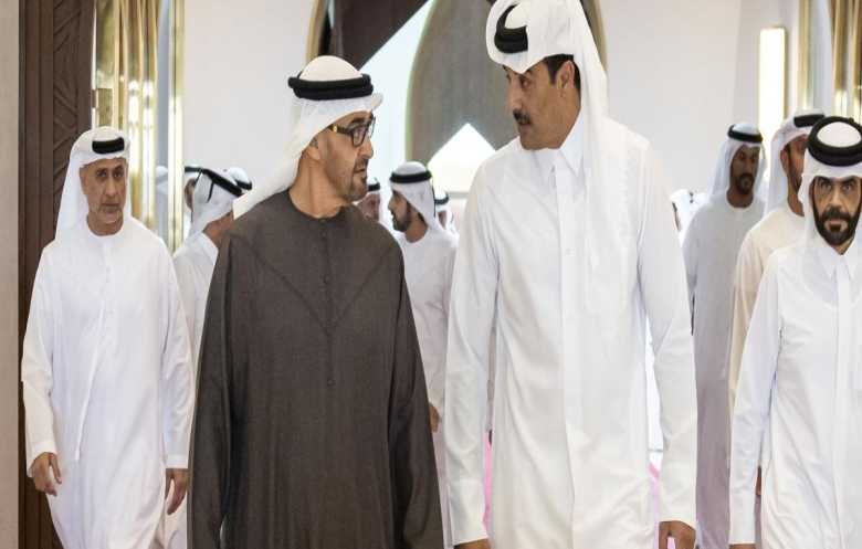 رئيس الإمارات يصل قطر في زيارة أخوية