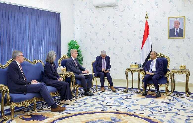 زيارة غروندبرغ لعدن: تصدير النفط مقابل تشغيل مطار صنعاء