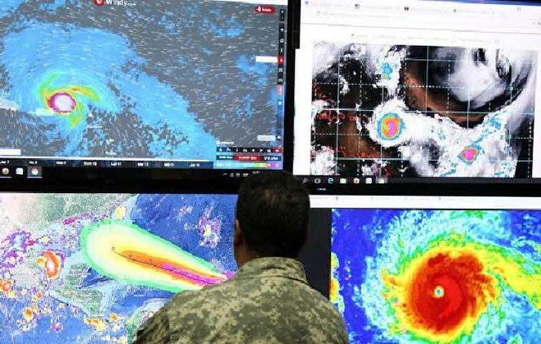 السلطات الأمريكية تستعد لإجلاء 1.4 مليون شخص بسبب إرما