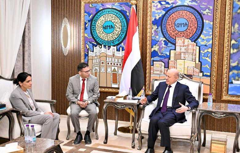 العليمي: الحوثيون ميؤوس منهم كشريك للسلام