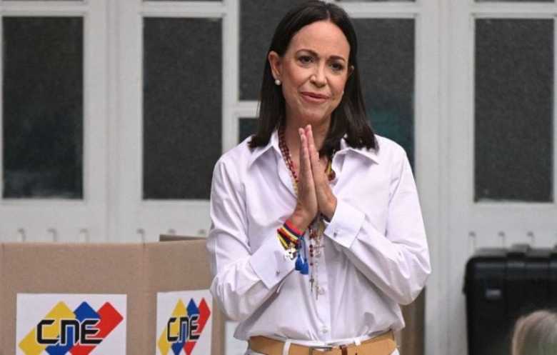 فوز الفنزويلية ماريا كورينا ماتشادو بجائزة نوبل للسلام