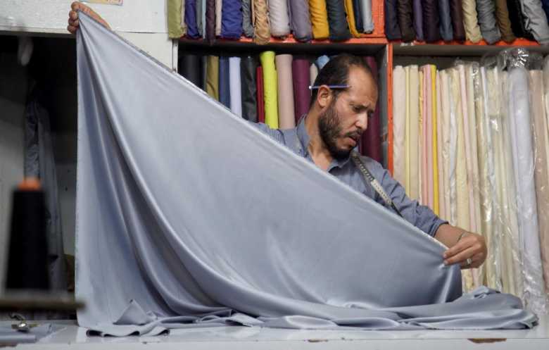 قطاع المنسوجات في اليمن يطالب بإعادة الهيكلة