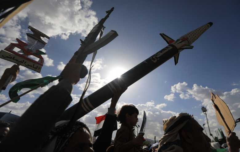 لماذا الحوثي أقل حذراً من حزب الله؟