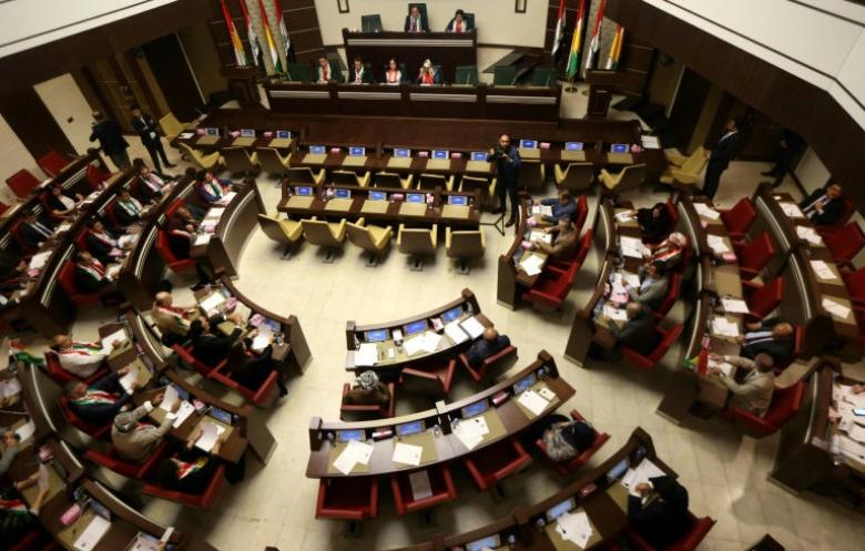 بارزاني مؤسس الحكم الذاتي لكردستان العراق يتنحى من الرئاسة