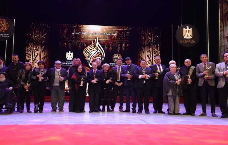 «المسرح العربي» يحتفي بـ«النجوم القدامى» ويركز على ورش التمثيل