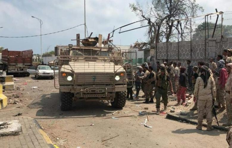 انتهاء عملية احتجاز الرهائن في عدن ومقتل 29 عنصر أمن يمنيا وستة مدنيين