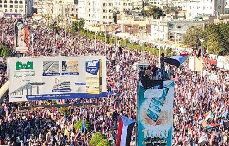 أنصار المجلس الانتقالي الجنوبي يتظاهرون في عدن والمكلا