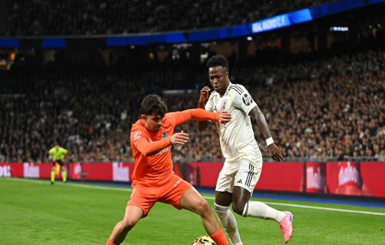 الدوري الإسباني: الريال يفترس سوسيداد برباعية ويقفز للصدارة مؤقتاً