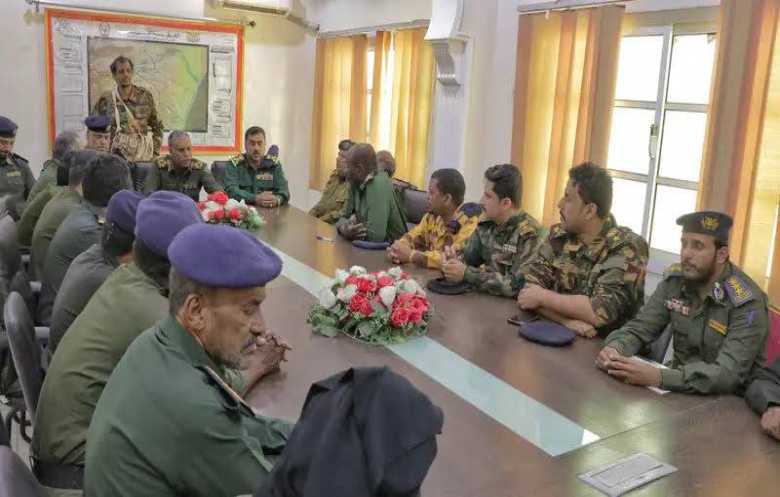 «وزارة الدفاع اليمنية» تمضي لتوحيد بيانات الجيش وتعزيز الانضباط