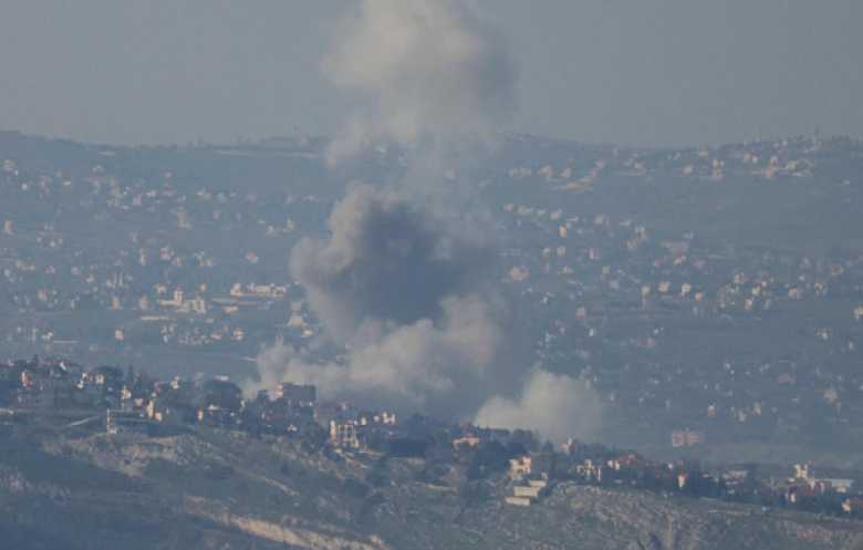 الحكومة اللبنانية تعلن حظر أنشطة حزب الله العسكرية والأمنية