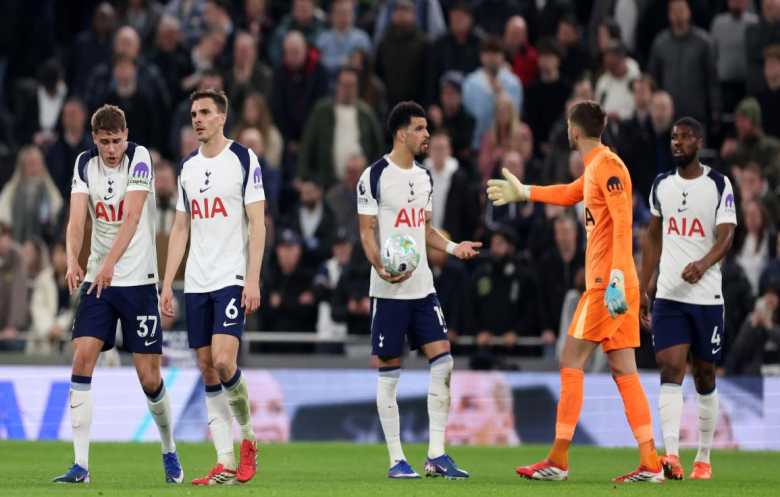 توتنهام يدخل النفق المُظلم.. خطر الهبوط وخسائر مالية كارثية