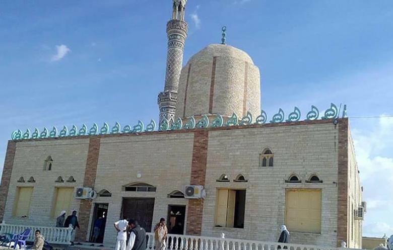 هجوم إرهابي على العريش و السيسي يقول: مصر تواجه الإرهاب بالنيابة عن العالم