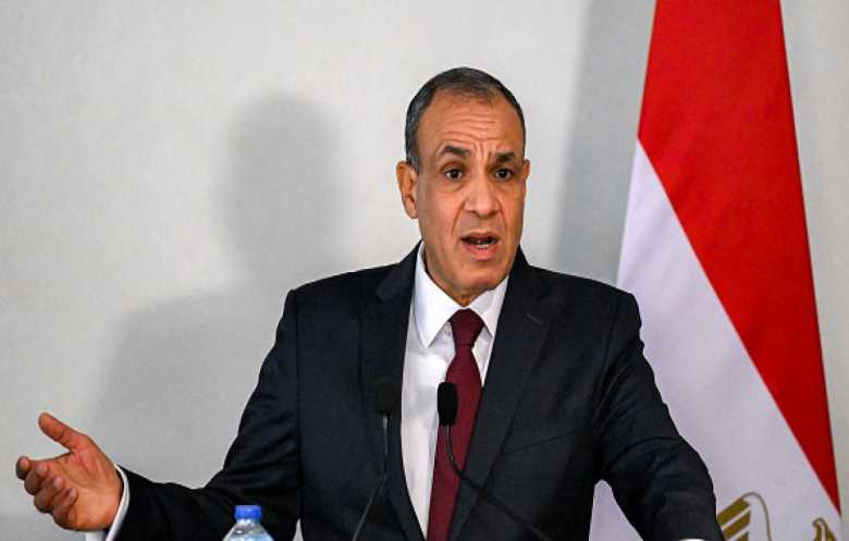 وزير الخارجية المصري في بيروت لاحتواء تصعيد حرب المنطقة