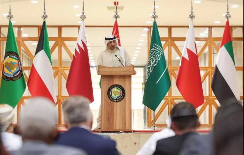 كيف ينظر الخليج إلى مستقبل الحرب والمفاوضات الأميركية - الإيرانية؟