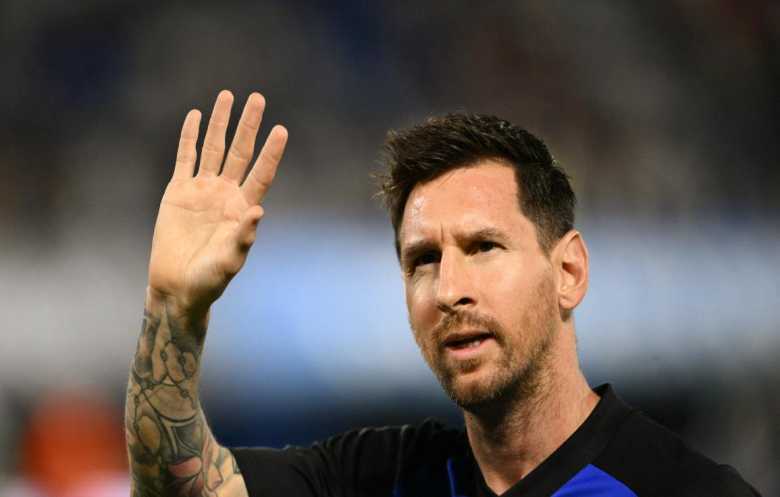 ميسي في ليلة عاطفية.. هدف ودموع ووداع تاريخي