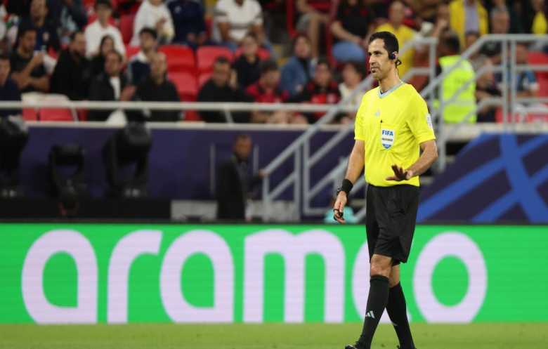 الحكام العرب في مونديال 2026: مشاركة واسعة بقيادة أسماء بارزة