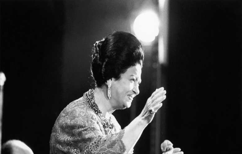 عودة إلى "الأطلال" بعد 60 عاماً... الأغنية في طريقٍ مُقمر