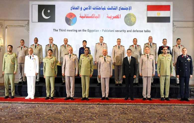 مصر وباكستان تعززان تعاونهما العسكري بتدشين صناعات دفاعية