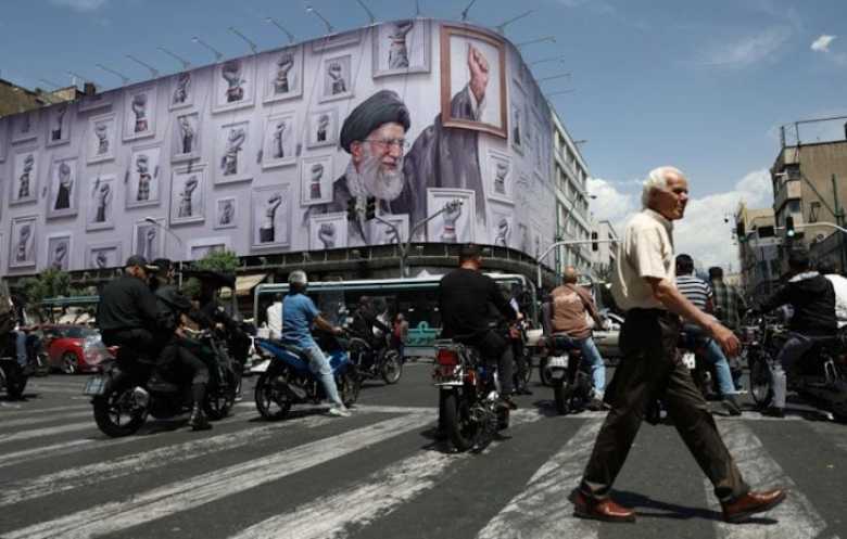 إيران تدرس ردّاً أميركياً وقائد الجيش الباكستاني يزور طهران اليوم