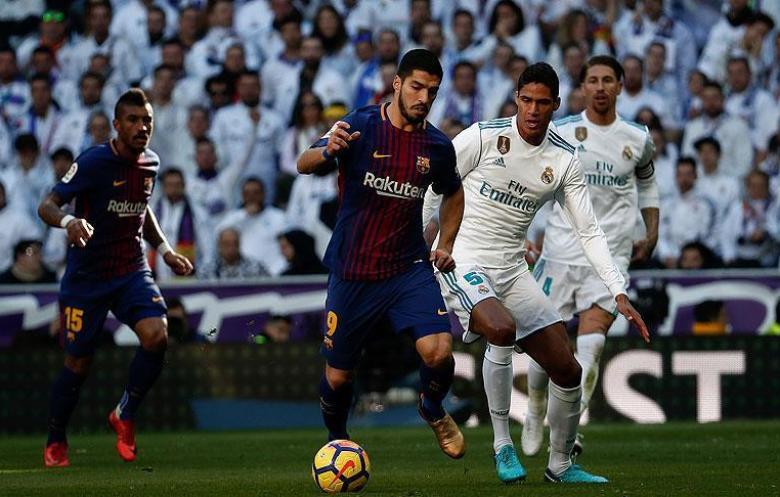 برشلونة يكتسح الريال بثلاثية "كلاسيكو الأرض"