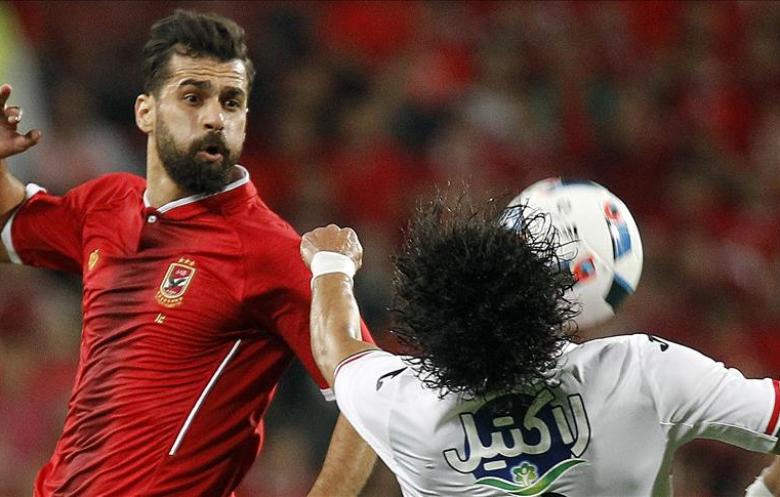 الأهلي يحسم الكلاسيكو المصري ويرتقي لقمة الدوري