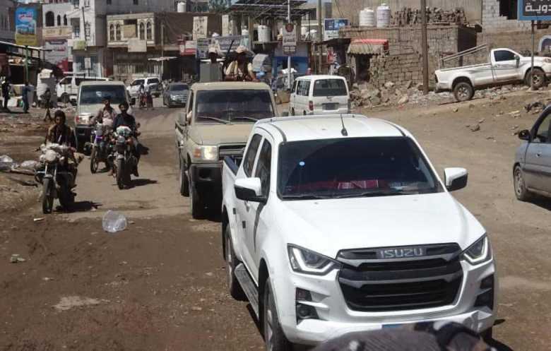 الأمن الوطني في عدن يوقف ضابطاً لابتزازه فتاة قاصراً