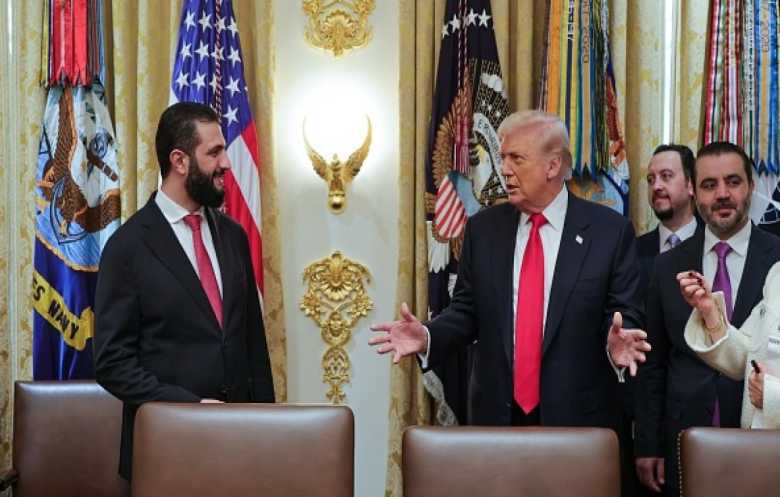 ترمب يقرر رفع اسم سوريا من قائمة الدول الراعية للإرهاب