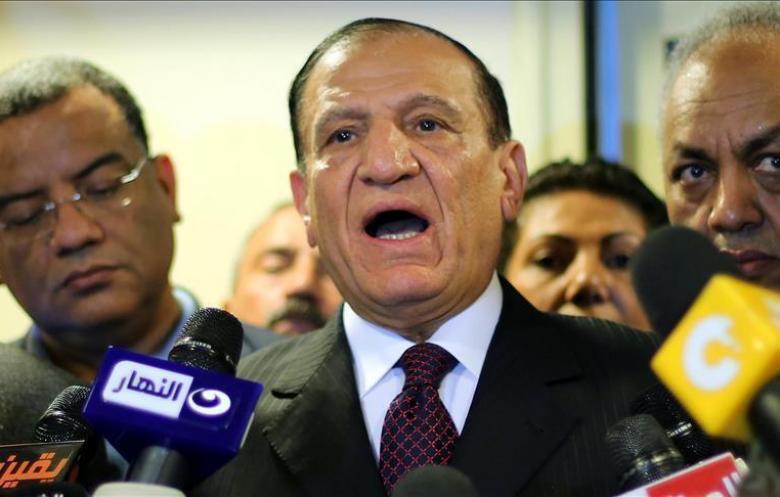 الهيئة الوطنية للانتخابات في مصر تستبعد الفريق "عنان" من قاعدة الناخبين