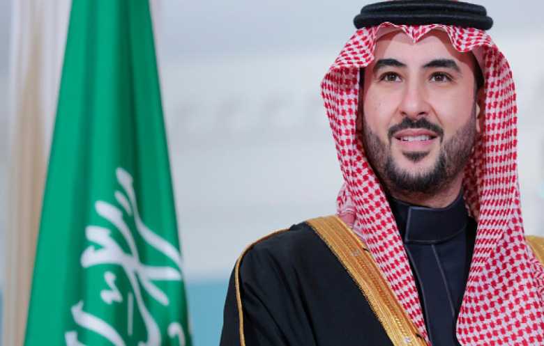 السعودية تسعى إلى تشكيل تحالف دولي لحماية الملاحة في البحر الأحمر