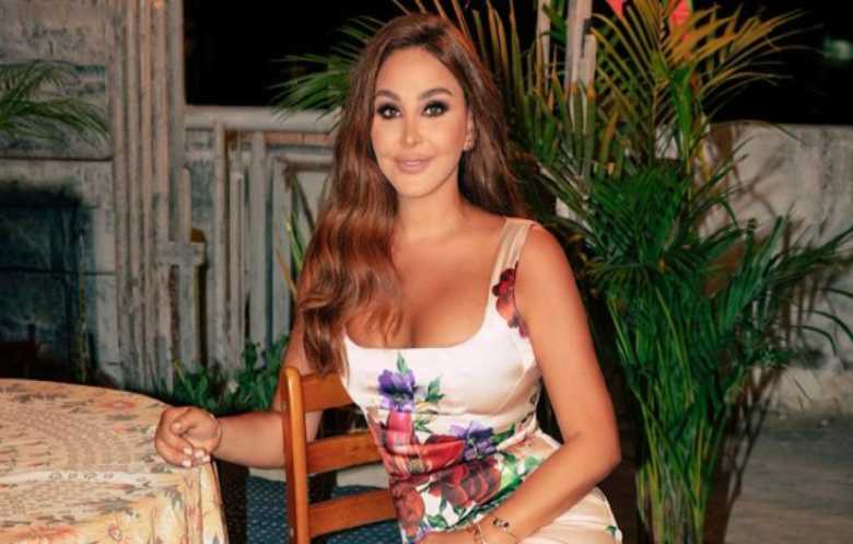 "لعبة الأيام"... إليسا في أغنية هاربة من مسلسل
