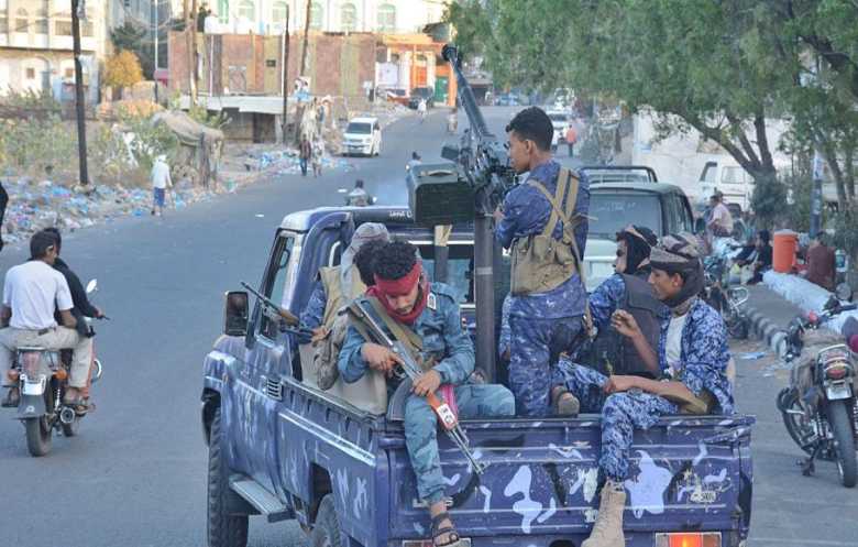مقتل جندي وإصابة آخر بهجوم حوثي بطائرة مسيّرة في تعز