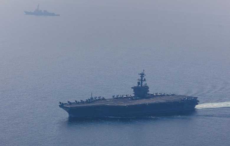 طهران وواشنطن من المواجهات الليلية إلى حرب الناقلات