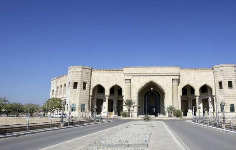 مسؤولون عراقيون يرفضون مغادرة قصور صدام حسين
