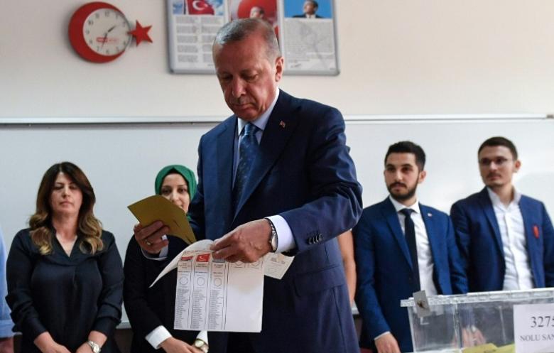 اردوغان يعلن فوزه في الانتخابات التركية