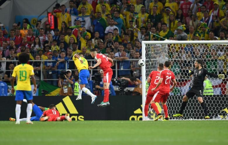 مونديال 2018: البرازيل تتصدر وتلاقي المكسيك في ثمن النهائي