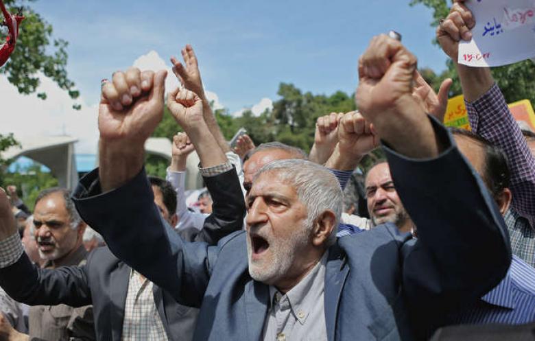 عودة العقوبات الأمريكية ضد طهران ستستفيد منها المعارضة المتشددة
