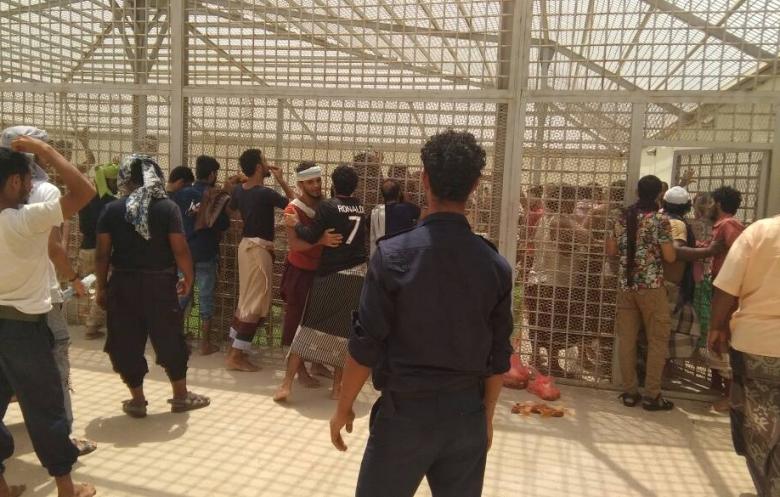 الإفراج عن سجناء من بئر أحمد ، والنيابة تلجم الأصوات النشاز