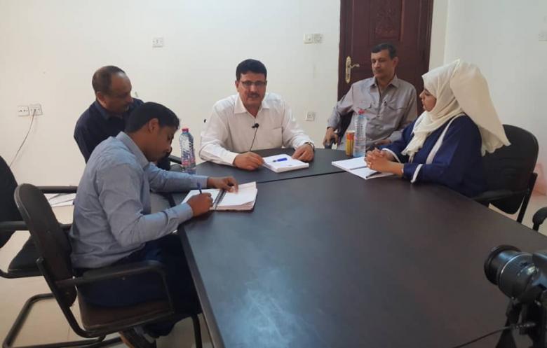 الفريق الحقوقي للقوى المدنية و رابطة اسر ضحايا الإرهاب يلتقي رئيس اللجنة الوطنية
