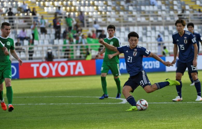 كأس آسيا 2019: اليابان تفوز على تركمانستان 3-2