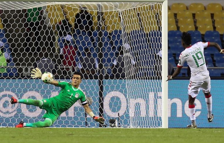 الحارس المصري الحضري: تذكرت نهائي إفريقيا 2006 أمام بوركينا فاسو