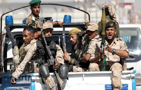 تصعيد حوثي مستمر.. ملاحقات واعتقالات وانتهاكات كدَّرت أيام العيد