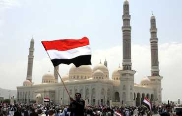 لا الإمامة تعود ولا السلطنات تبعث من رمادها
